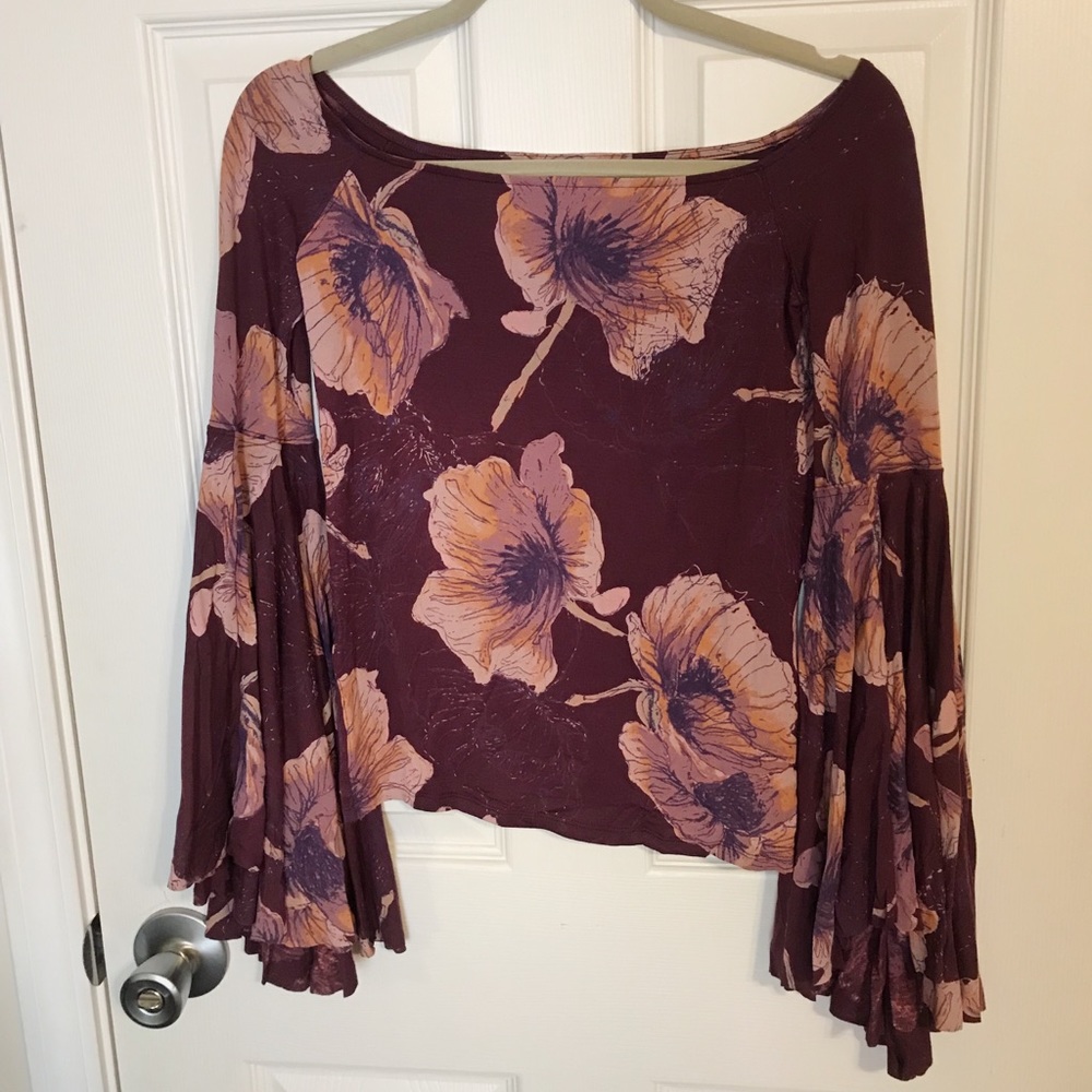 Free People bell sleeve top - Picture 2 of 6
